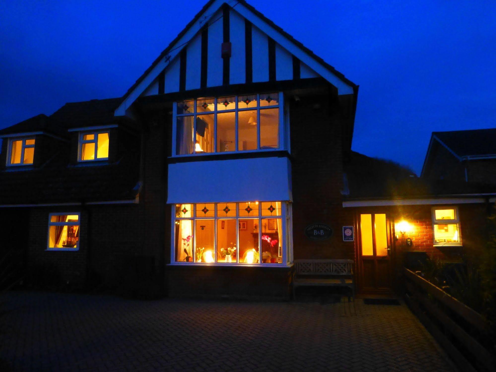 Beech Lodge Guest House New Milton Zewnętrze zdjęcie